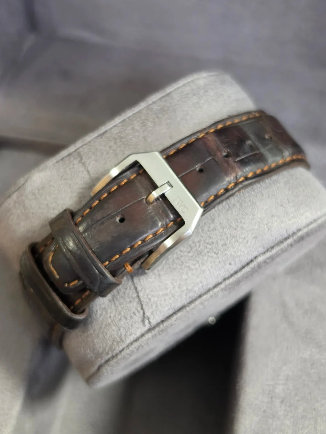 IWC 파일럿 스핏파이어 UTC IWC-N25262-1 실물 상세 이미지 4