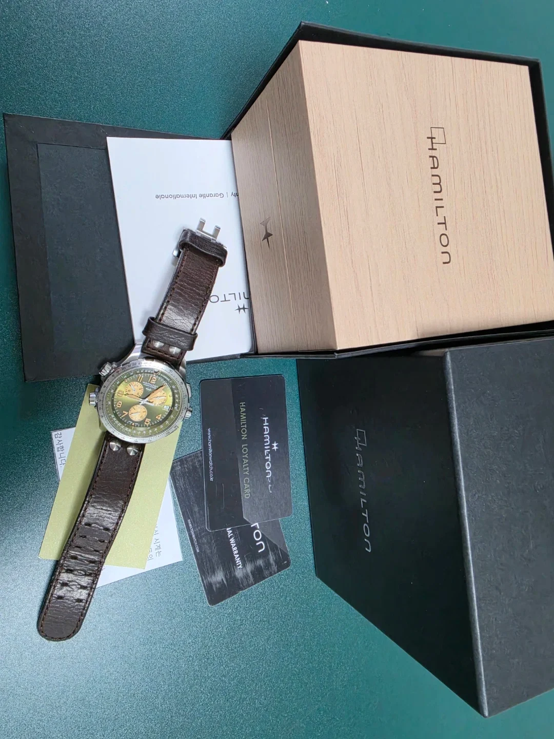 해밀턴 카키 X-윈드 쿼츠 워치 46mm HAM-N18266-1 실물 상세 이미지 6