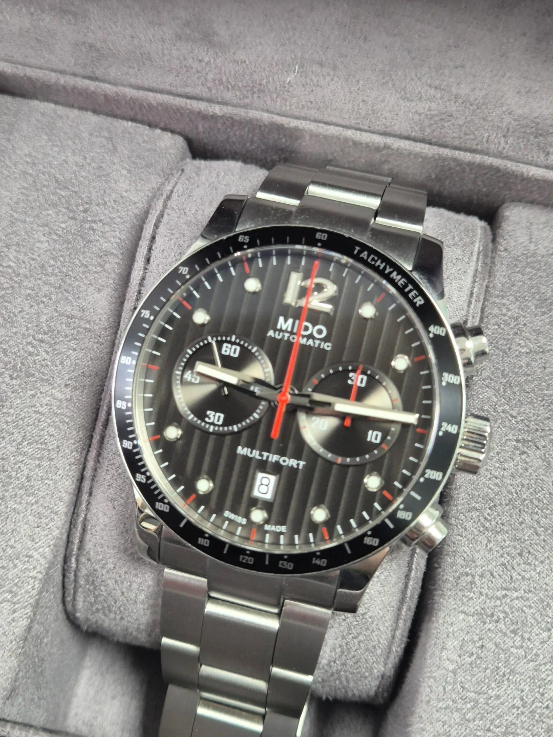 미도 멀티포트 오토매틱 크로노그래프 44mm MID-N16262-1 실물 상세 이미지 2