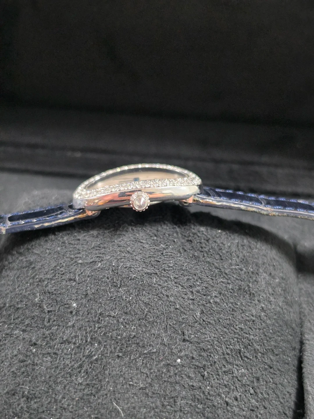 까르띠에 베누아 23mm 화이트골드 CAR-N30265-1 실물 상세 이미지 3
