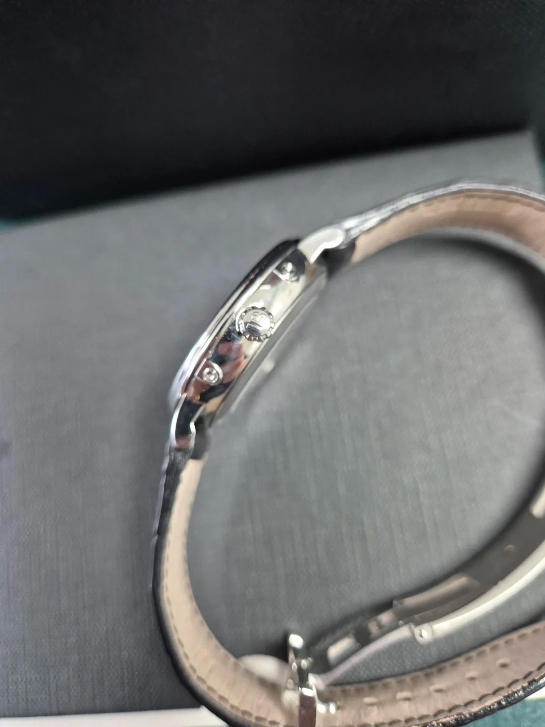 블랑팡 빌레레 38mm 시계 BLP-N8264-1 실물 상세 이미지 3
