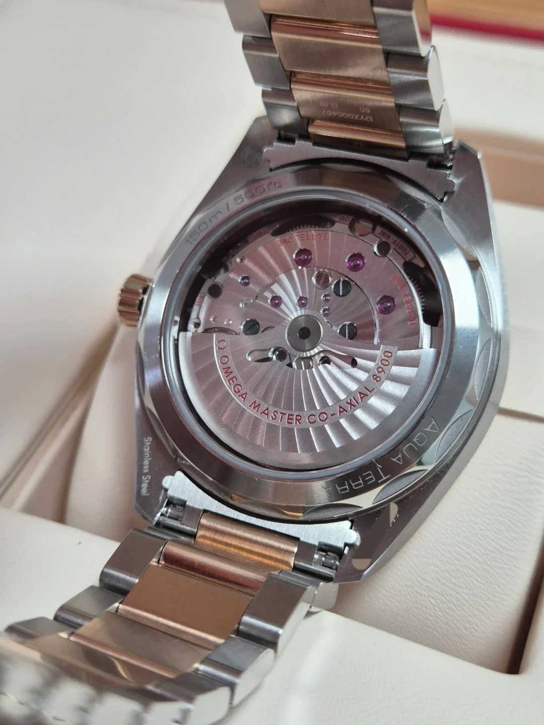 오메가 씨마스터 아쿠아테라 신형 가로 다이얼 41mm OME-N24264-1 실물 상세 이미지 5